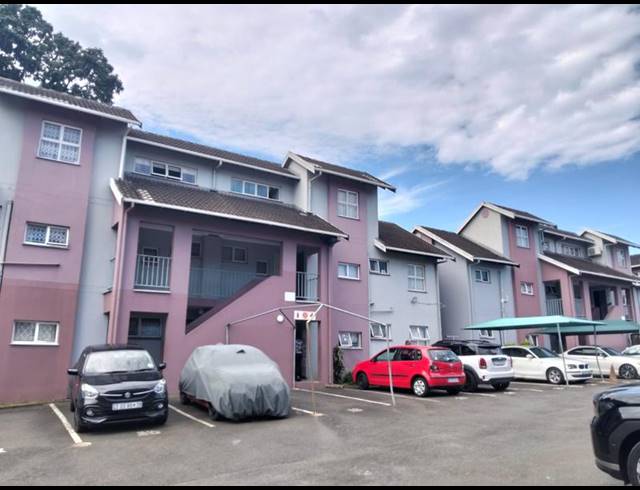 2 BEDROOM APARTMENT FOR SALE IN OVERPORT